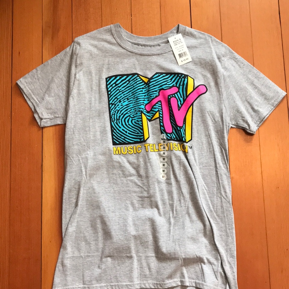 MTV graphic tee